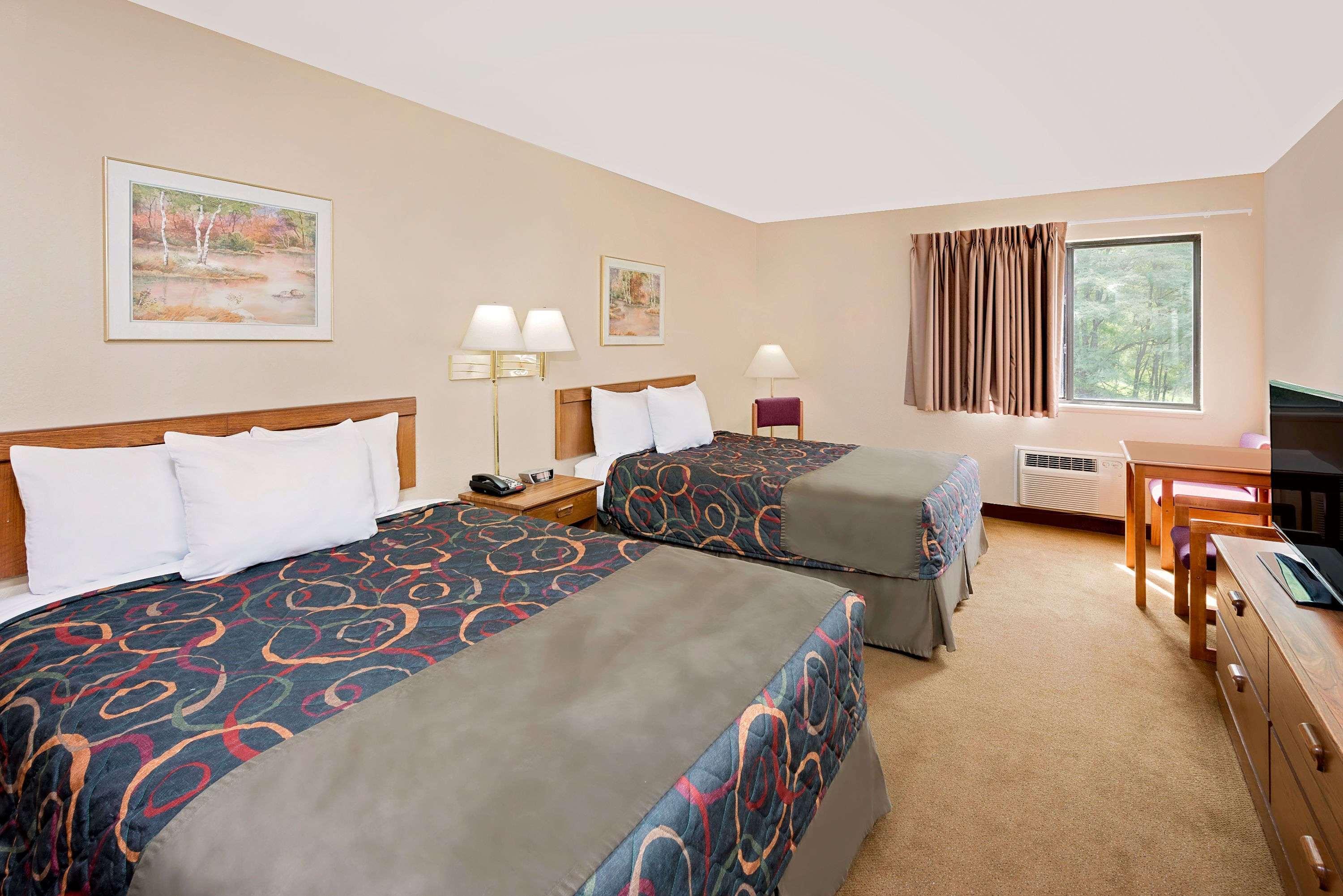 Days Inn By Wyndham Бунвилл Экстерьер фото